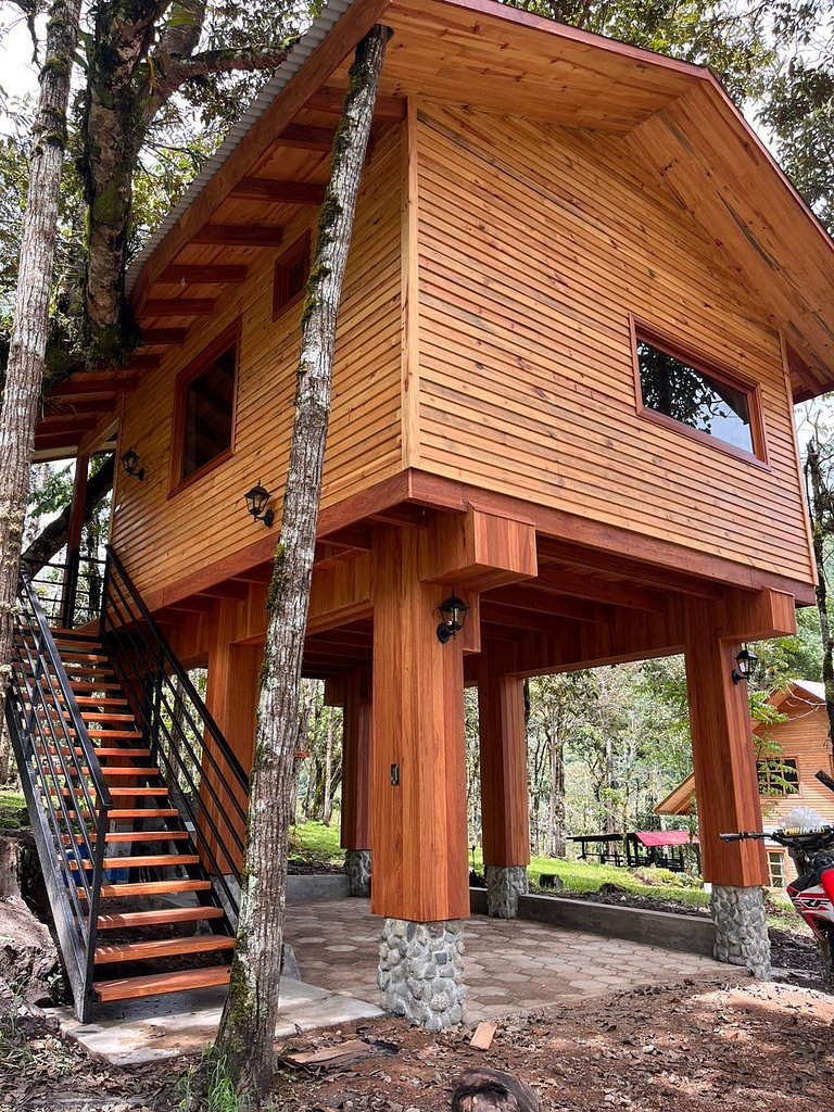 Cabaña elevada Orquídea